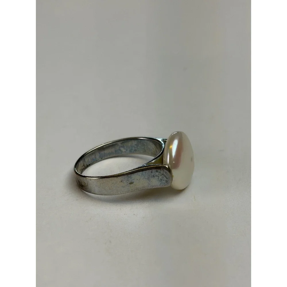 LUC Pearl Ring Sz 8.5 Silver 925 Sterling Iridescent Modernist Solitaire Lucoral